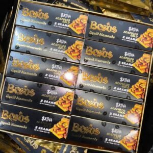 Alternative view of Gold Besos